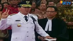 Banjir karangan bunga ini justru mengalir selepas hasil hitung cepat Pilkada DKI Jakarta putaran kedua memenangkan pasangan Anies- Sandi.