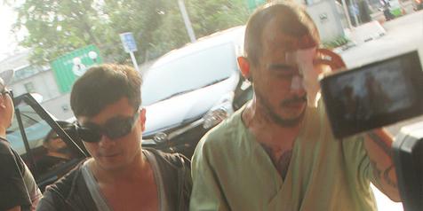 Beery Manoch disiram air keras/Kapanlagi.com