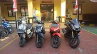 Upaya pengiriman sepeda motor hasil curian dari Jakarta ke daerah Lampung berhasil digagalkan&nbsp;Polsek Tambora . (Foto:Liputan6/Ady Anugrahadi)