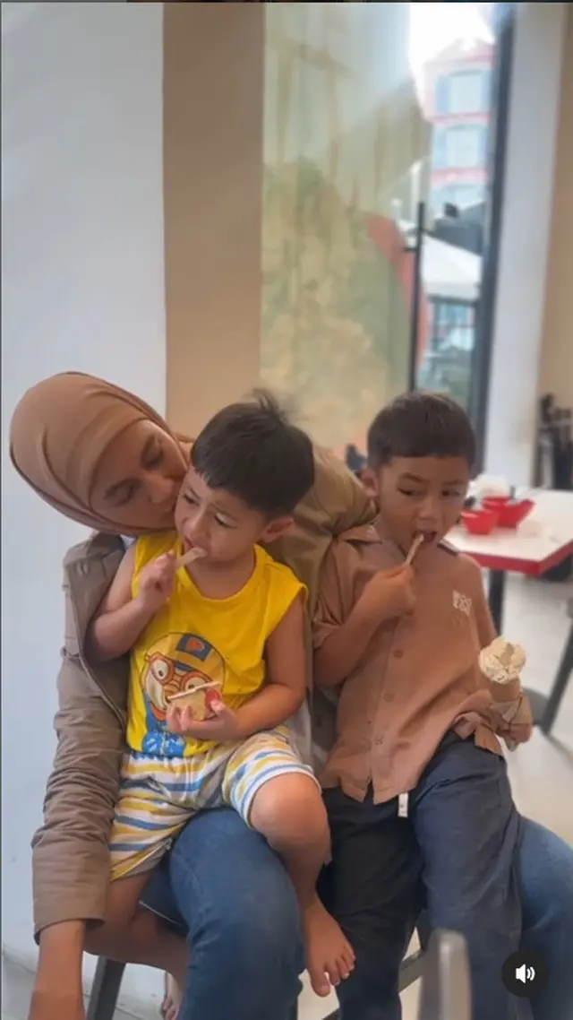 Bisa bersama anak saat Lebaran meski cuma 2 jam, begini curhat bahagia Paula Verhoeven