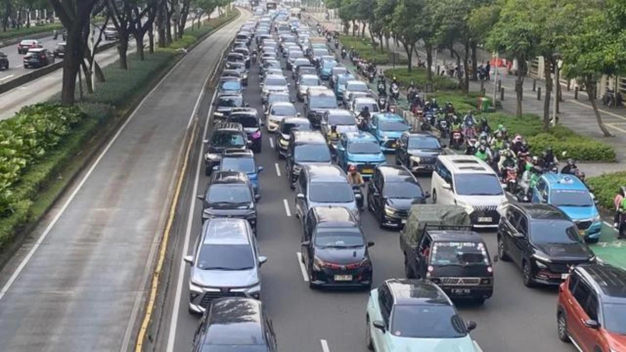 Ada Pekerjaan Pipa Air Bersih, Dishub DKI Terapkan Rekayasa Lalin di Ciputat Raya–RA Kartini