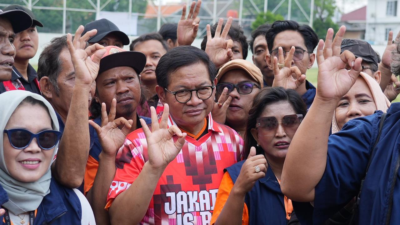 Bila Terpilih, Pramono Janji Tebus Ijazah Siswa yang Tertahan Karena Biaya