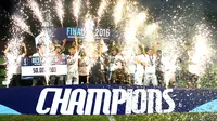 PSCS saat merayakan jadi juara ISC B 2016. (Bola.com/Robby Firly)