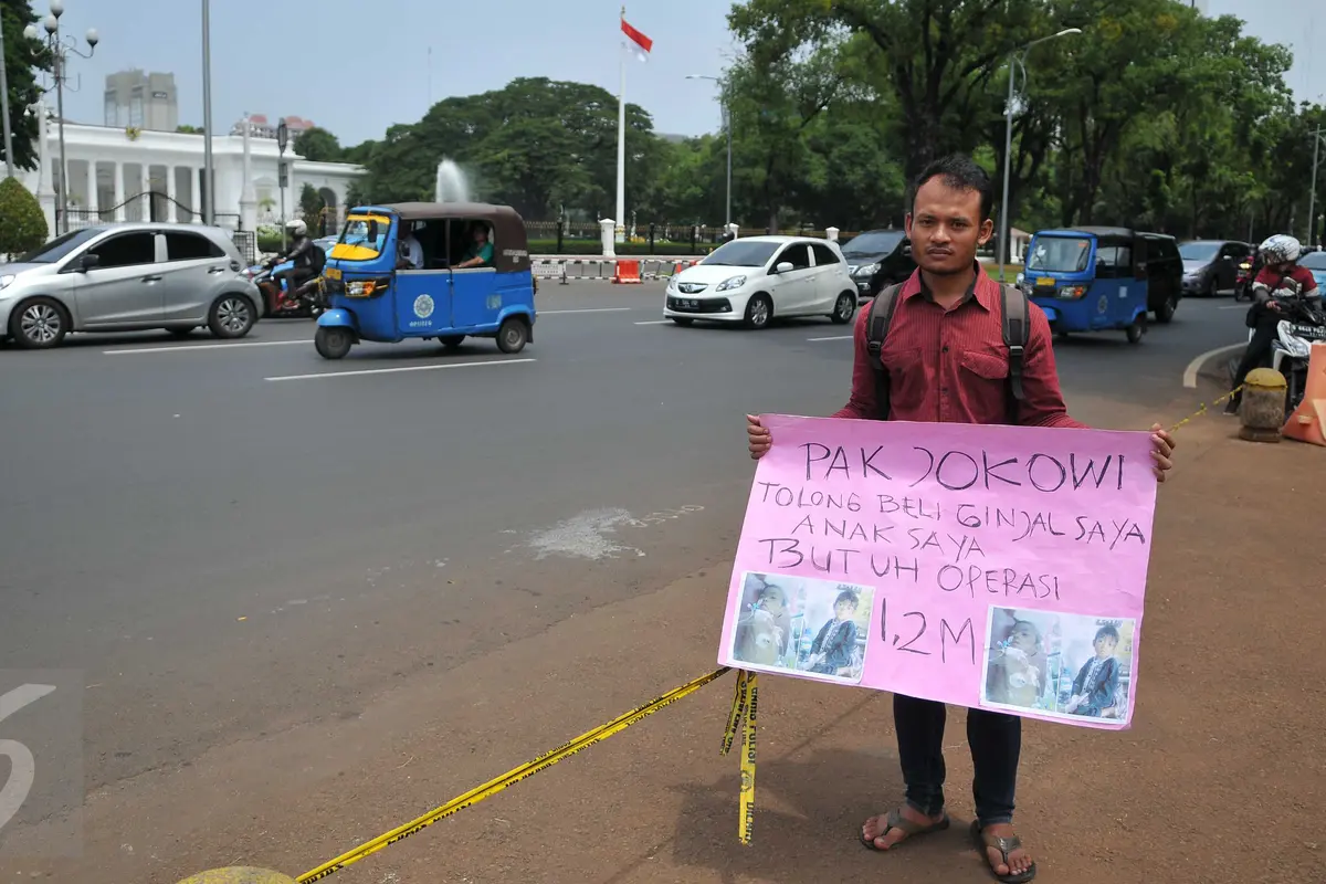 20151120-Miris, Bapak ini Rela Jual Ginjal untuk Biayai Operasi Anak-Jakarta