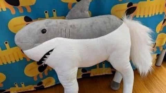 6 Boneka Nyeleneh Ini Bisa Jadi Suvenir Nikahan, Bentuknya Kocak