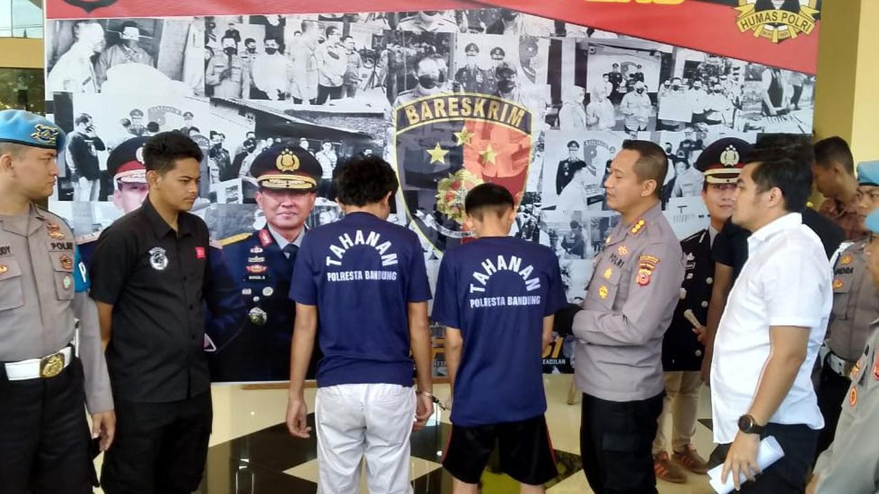 Ia mengaku berencana meracuni memakai racun tikus. Namun, karena tidak menemukannya, dia memakai racun potas.