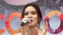 Dalam proses pembuatan lagu Teduhnya Wanita, Raisa dibantu oleh sosok-sosok yang selama ini menjadi partnernya dalam bermusik. (Nurwahyunan/Bintang.com)