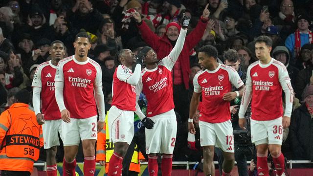 Foto: Aksi Ganas Para Penggawa Arsenal saat Berikan Kekalahan Perdana untuk Bayern Munchen Musim Ini