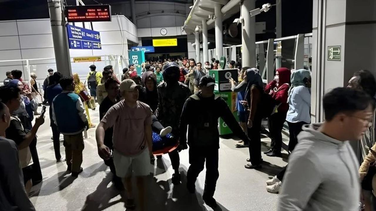 Perjalanan Kereta Api Terdampak Insiden Bekasi, KAI Daop 8 Pastikan Penanganan Cepat