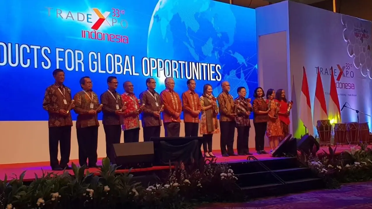 PT Bio Farma meraih Penghargaan Primaniyarta kategori Pelopor Pasar Baru dari Kementerian Perdagangan (Kemendag). Dok BUMN.