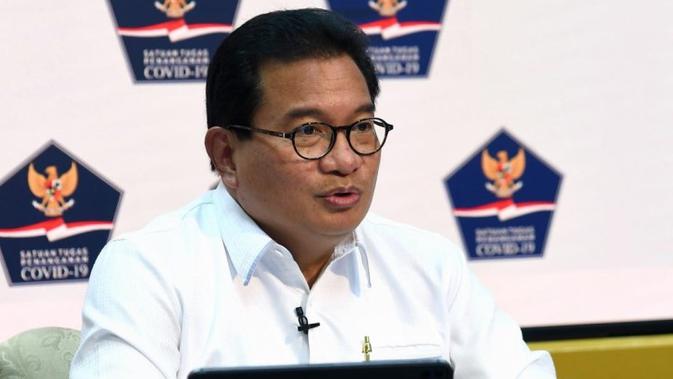 Juru Bicara Satgas COVID-19 Wiku Adisasmito menekankan kasus aktif saat ini sudah menembus lebih dari 100.000 saat konferensi pers di Kantor Presiden, Jakarta, Selasa (22/12/2020). (Biro Pers Sekretariat Presiden)