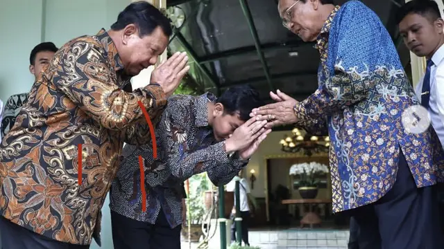 Prabowo Subianto dan Gibran Rakabuming Raka bertemu Sri Sultan Hamengkubuwono X, di Yogyakarta, Senin (22/1/2024).