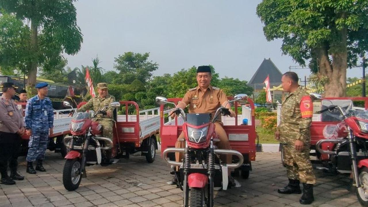 Pemkab Madiun Salurkan Kendaraan Operasional Koperasi Desa Merah Putih untuk Dorong Ekonomi Lokal