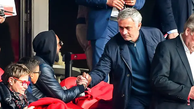 Usai Dipecat MU, Jose Mourinho Terpergok Nonton Liga Prancis