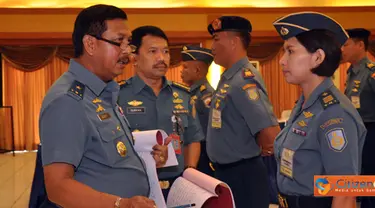 Citizen6, Surabaya: Dari jumlah total 181 orang Casis yang mengikuti sidang Pantukhir terdapat 4 casis dari Korps Wanita Angkatan Laut (Kowal). (Pengirim: Kobangdikal).