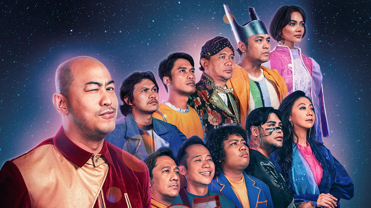 LOL Indonesia akan dipandu oleh Pandji Pragiwaksono. [Foto: Prime Video]
