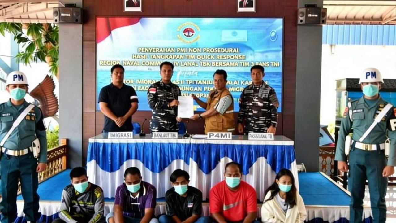 TNI AL Amankan Sejumlah PMI Ilegal dari Malaysia di Karimun, Komitmen Berantas Penyelundupan