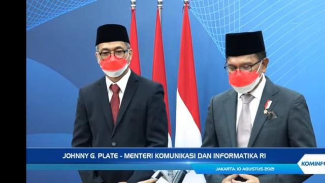 Usman Kansong saat pelantikan sebagai Direktur Jenderal Informasi dan Komunikasi Publik Kementerian Komunikasi dan Informatika
