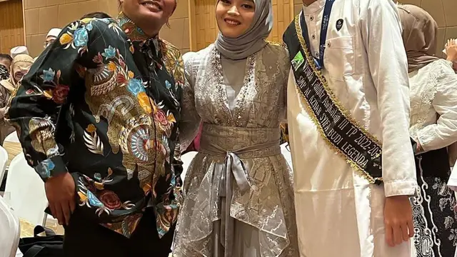 Putri Delina tampil memukau