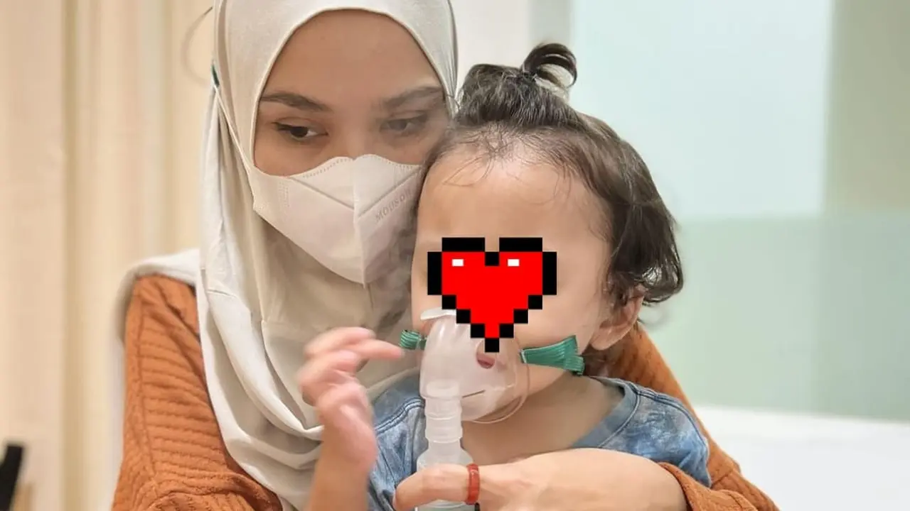 Zaskia Adya Mecca dan Bhaj Kama Bramantyo