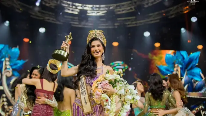 Ritassya Wellgreat berhasil menyabet gelar juara Miss Mega Bintang Indonesia 2023