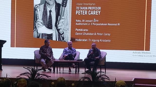 Urip Iku Urub Persembahan Untuk Peter Carey Sang Peneliti Diponegoro News Liputan6 Com