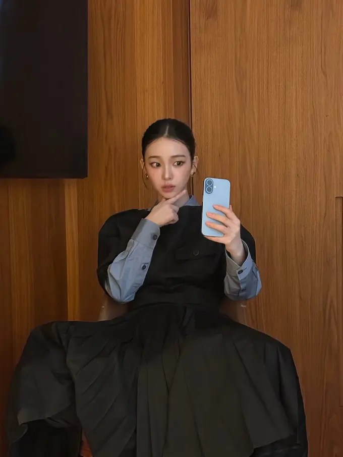 Karina aespa Buktikan Pesona Prada Girl di Milan, Look Minimalis yang Mahal