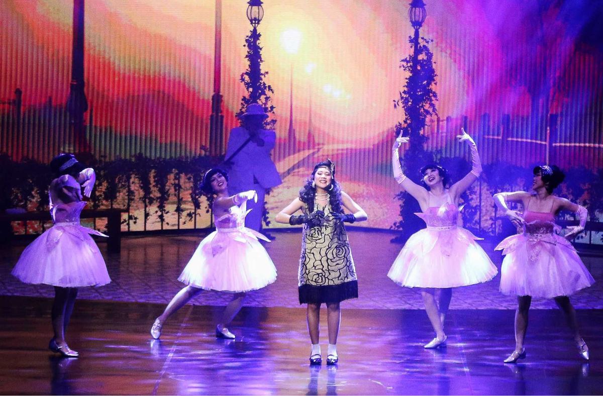 FOTO: City Of Love: Kolaborasi Seni Teater dan Sinema di Panggung JCC Jakarta