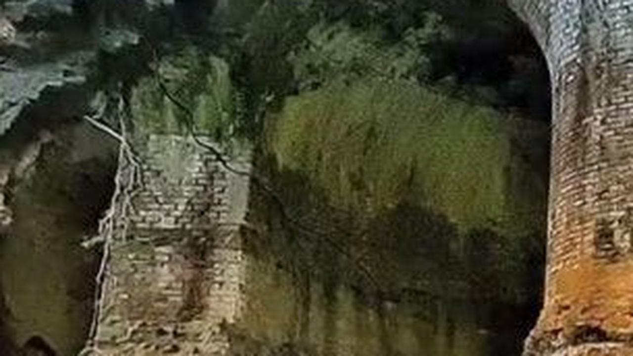 Menilik Benteng Klingker Fort Banjoenjapa, Bangunan Megah yang Tersembunyi di Tengah Semak Pulau Nusakambangan