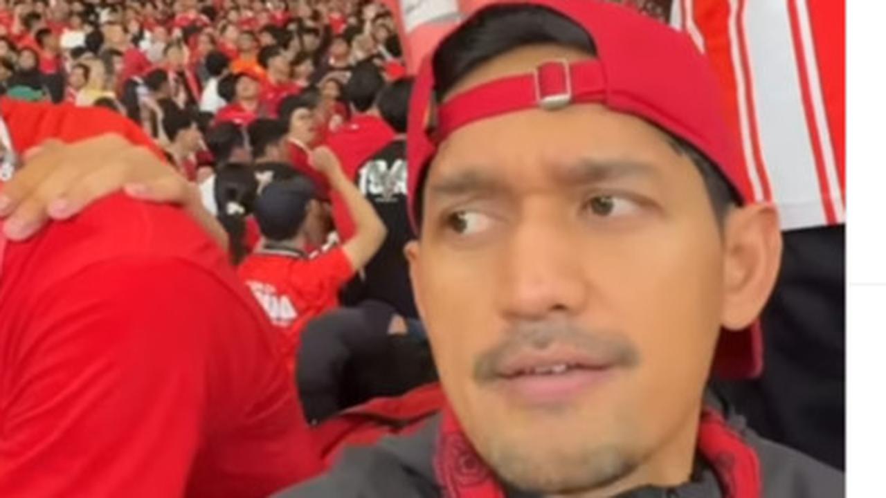 Ibnu Jamil Prediksi Timnas Indonesia Menang 2-0 Lawan China, Jalan Kaki ke GBK - Tak Sabar Saksikan Pertandingan