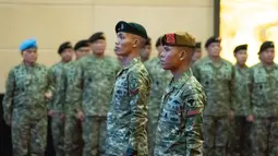 Sosok Dua Prajurit TNI yang Turunkan Bendera Bulan Bintang, Diberi Kenaikan Pangkat Luar Biasa