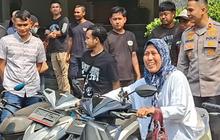 Senyum Semringah Bu Guru Nurjanah Motornya Kembali Usai 4 Bulan Hilang Digondol Maling