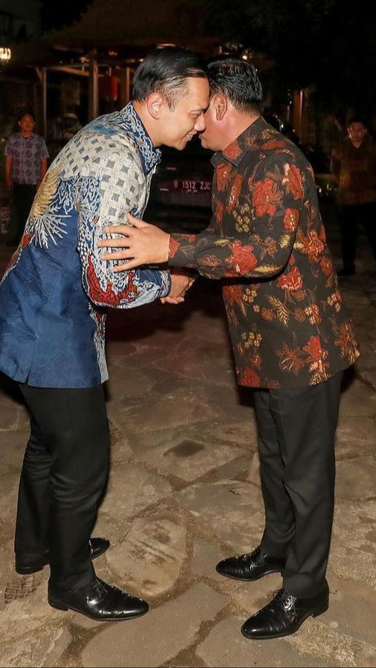 "Saya mendapatkan bimbingan, wejangan dan nasehat serta dukungan yang luar biasa dari beliau terkait rencana penugasan saya yang baru," tulis AHY dalam keterangan unggahan. <br>