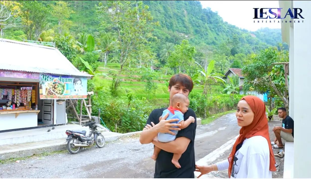 Lesti Kejora dan Rizky Billar (Youtube/Leslar Entertainment)