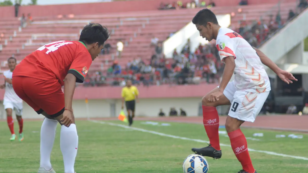 Persis Solo