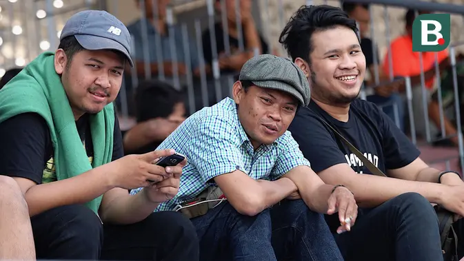 Andie Peci: Ikon Suporter Persebaya yang Penuh Dedikasi