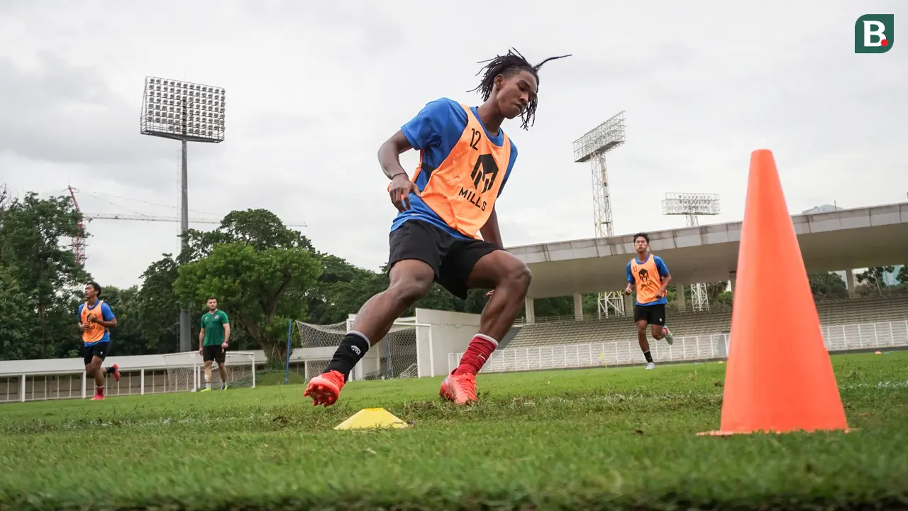Foto: Shin Tae-yong Buka Hari Pertama TC Timnas Indonesia U-19 dengan Latihan Fisik, Disambangi Juga oleh Ketum PSSI dan Kemenpora