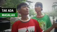 Berita video wawancara salah satu suporter Persija Jakarta tentang hubungan The Jak dan Bonek jelang 8 Besar Piala Presiden 2018 di Solo, Jawa Tengah.