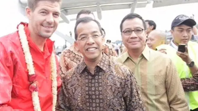 Darius Sinathrya Bangga Liverpool Datang