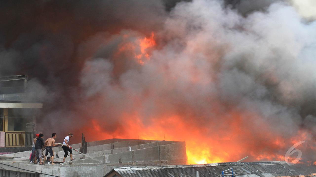 Si Jago Merah Mengamuk di Tanah Abang