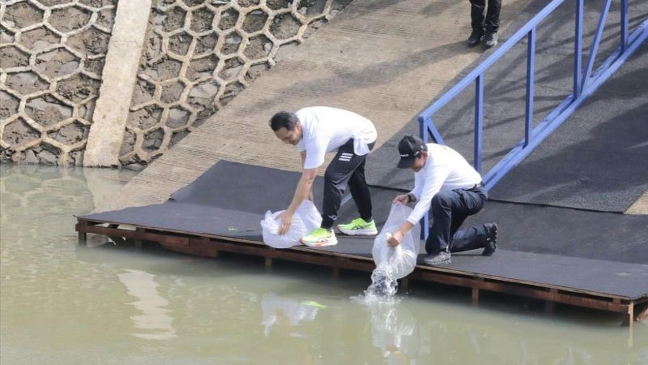 MIND ID Tanam Ratusan Pohon dan Lepas Ikan: Bukti Nyata Komitmen ESG untuk Konservasi Sungai Cipinang