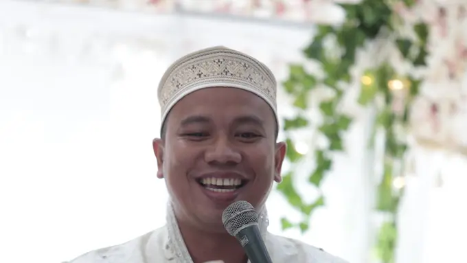 [Bintang] Vicky Prasetyo