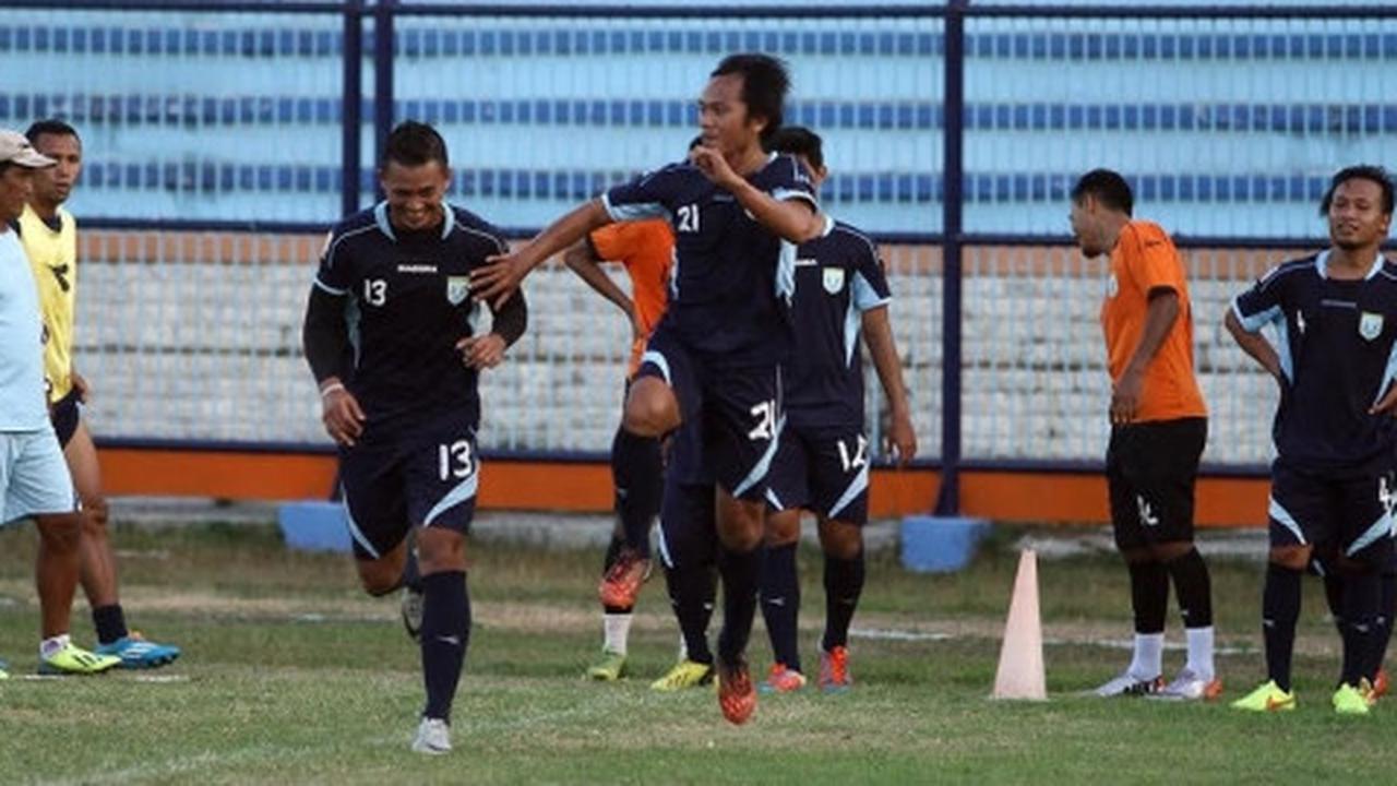 Persela hanya diperkuat Mamadou