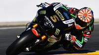 Pebalap debutan Yamaha Tech 3, Johann Zarco, bermimpi meraih kemenangan pada MotoGP 2017 setelah melihat hasil balapan musim 2016 yang sulit diprediksi. (Autosport) 