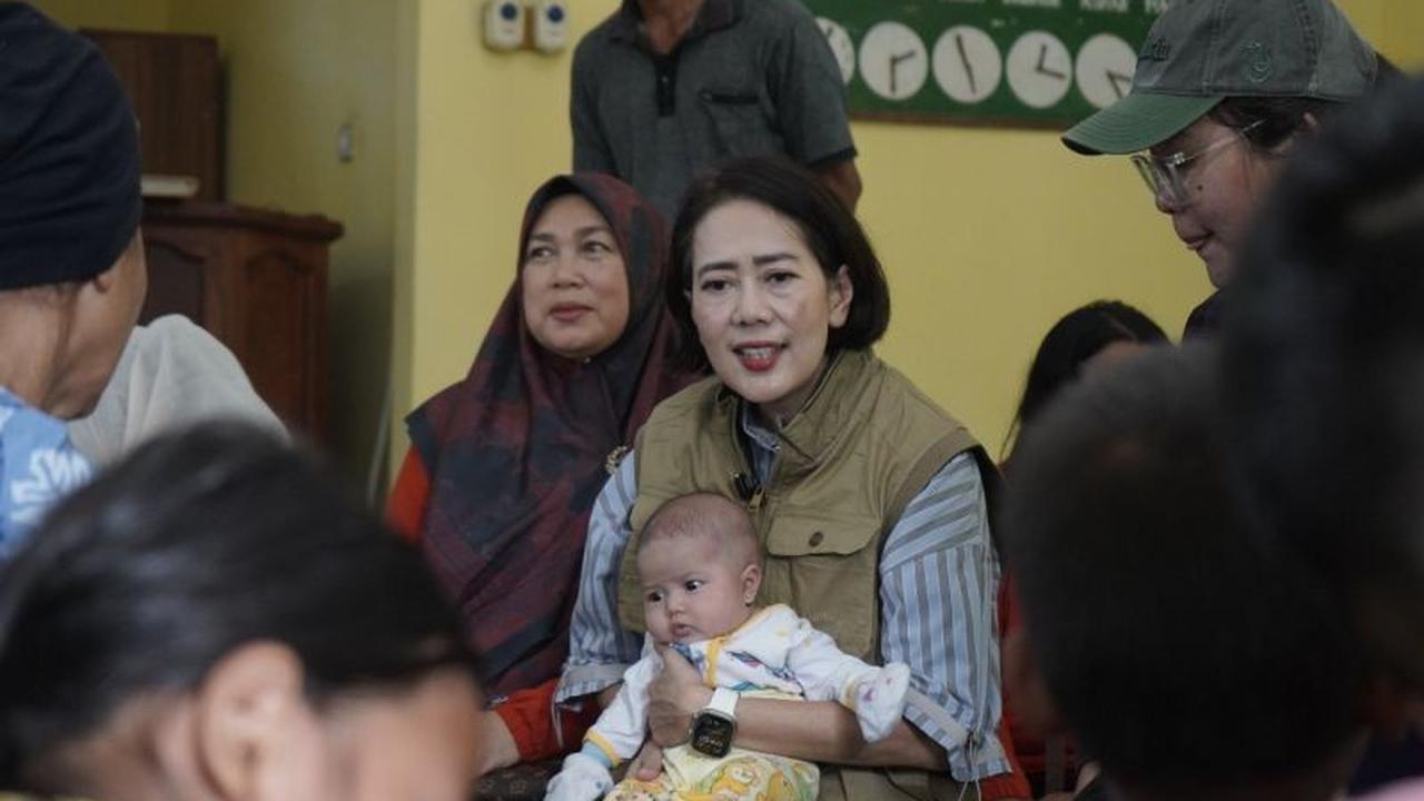 PTPN IV PalmCo Sigap Buka Posko Kesehatan Darurat Bantu Korban Banjir Bandang Sumatera