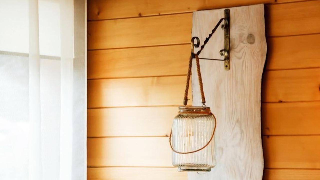 3. Desain Lampu Kamar Trek Sorot Trendy<br>
