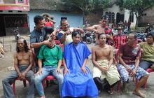 2 Terdakwa kasus bambu bebas, warga Magelang cukur gundul massal