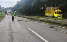 Jalan Berlubang di Jalur Pantura Batang Makan Korban, Pemotor Jatuh lalu Terlindas Truk hingga Patah Tulang