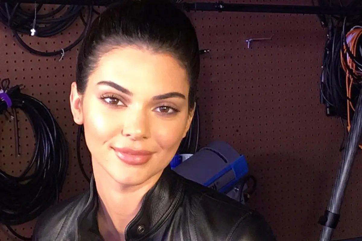 [Bintang] Kendall Jenner