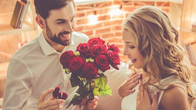 40 Kata  Romantis untuk  Calon  Suami  Menyentuh  Hati  Bikin 